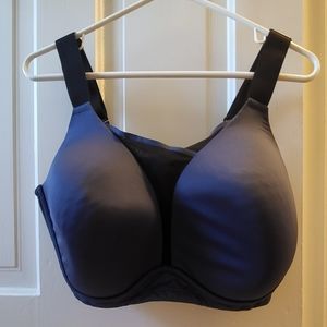 Livi Active Bra